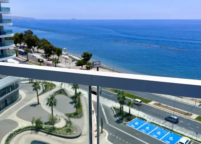 Del Mar 2 Luxe Bedroom 'c' Highrise Lemesos