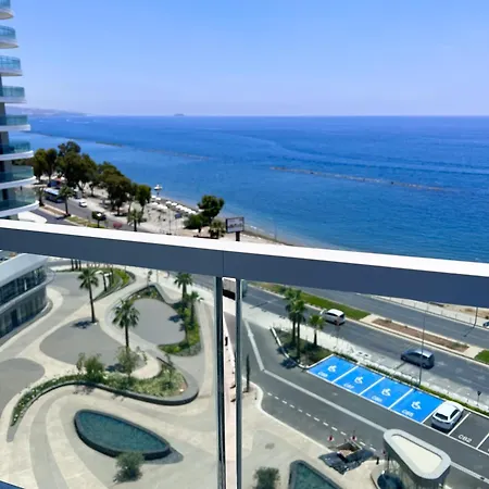 Del Mar 2 Luxe Bedroom 'c' Highrise Limassol