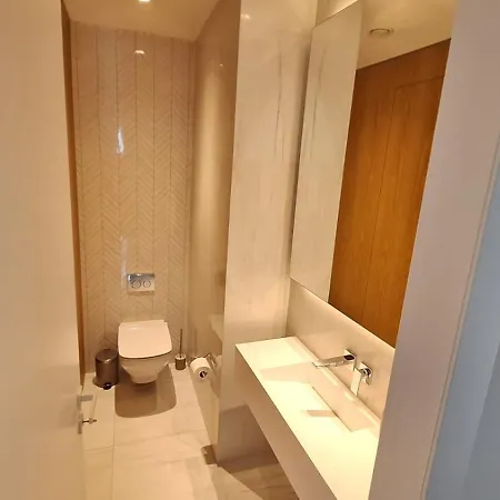 公寓 Del Mar 2 Luxe Bedroom 'c' Highrise 利马索尔