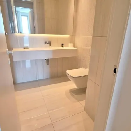شقة Del Mar 2 Luxe Bedroom 'c' Highrise ليماسول