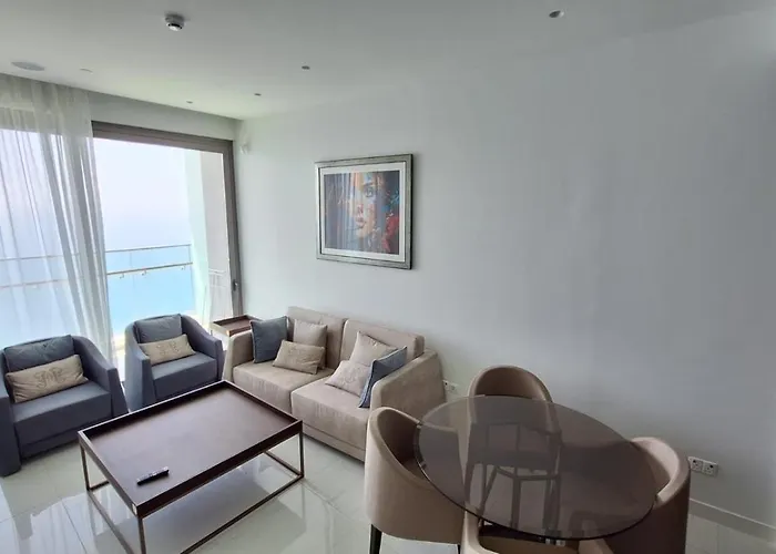 Del Mar 2 Luxe Bedroom 'c' Highrise リマソール